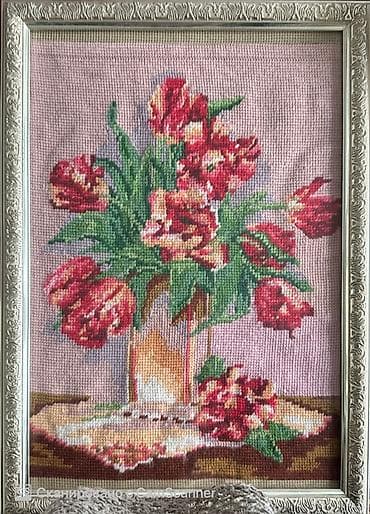 лабу стич: Вышитая картина «Тюльпаны в вазе».Размер:47-34 - Ручная вышивка — 1