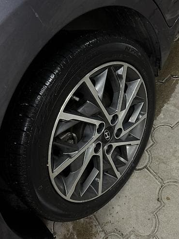 Продажа авто: Hyundai Avante: 2019 г., 1.6 л, Автомат, Бензин, Седан — 4
