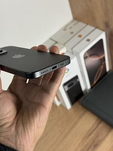 iphone 14 pri: IPhone 15 Pro, Б/у, 256 ГБ, Black Titanium, Защитное стекло, Чехол, 86 % — 3