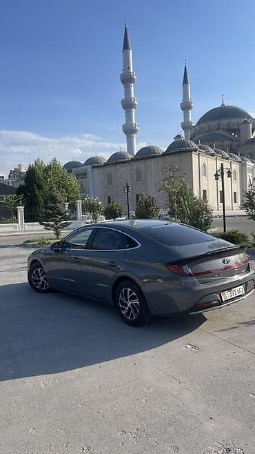byd e9 2021: Hyundai Sonata: 2021 г., 2 л, Автомат, Гибрид, Седан — 6