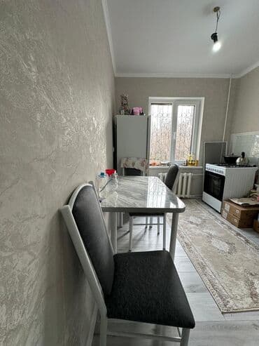 продается 2 ком квартира: 2 комнаты, 48 м² — 4