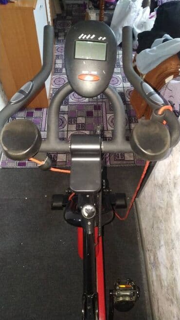 велотренажор бу: Продаю Велотренажёр спин байк. Состояние - Отличное! Грузоподъёмность — 6