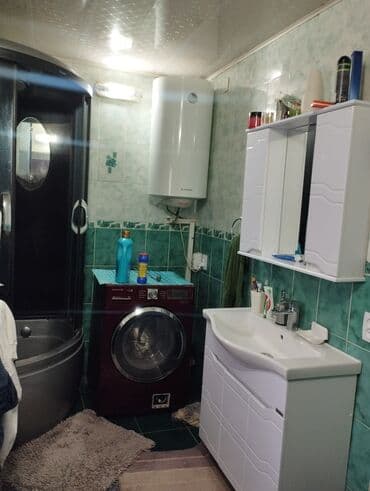 продаю дом новониколаевка: Дом, 100 м², 4 комнаты, Собственник — 4