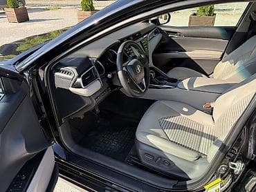 авто выхлоп: Toyota Camry: 2018 г., 2.5 л, Автомат, Бензин, Седан — 7