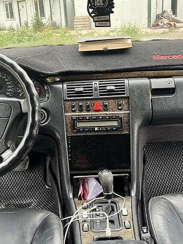 sigma 16: Mercedes-Benz E-Class: 1998 г., 3.2 л, Бензин, Седан — 7