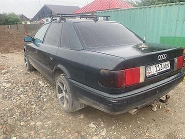 кассеты аудио: Audi 100: 1992 г., 2 л, Механика, Бензин, Седан — 3