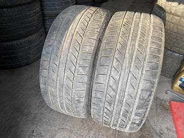 Пара летних шин 235/35 R19 - Размер: 235/35 R19 (указан на боковине)