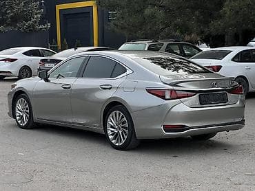 lexus es 300h 2018: Lexus ES: 2021 г., 2.5 л, Гибрид, Седан — 6