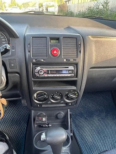 e2 byd: Hyundai Getz: 2008 г., 1.6 л, Автомат, Бензин, Хэтчбэк — 2