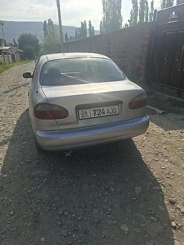 Продажа авто: Daewoo Lanos: 1999 г., Механика, Бензин, Седан — 6