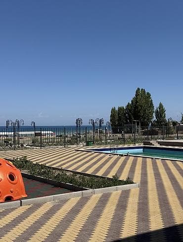 сдам комнату с хозяйкой: 1 комната, С мебелью полностью — 6