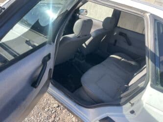 дом обмен на авто: Volkswagen Passat: 1990 г., Седан — 7