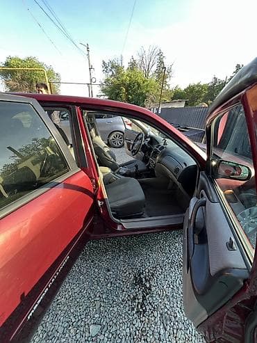 на мазда 323f: Mazda 323: 2002 г., 1.5 л, Механика, Бензин, Хэтчбэк — 4