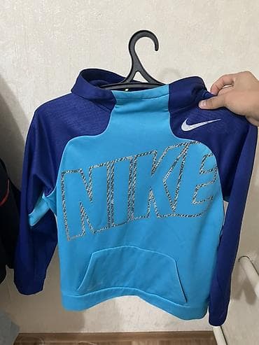 кийит: Худи Nike с капюшоном оригинал 100% б/у в хорошем состоянии брал за — 3