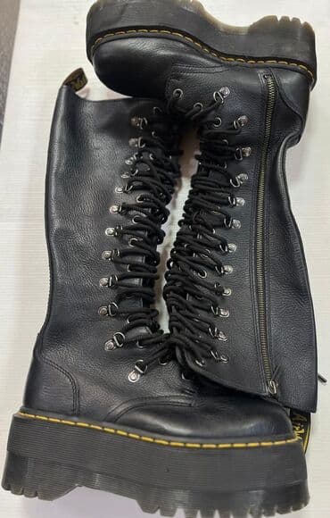 белорусская обувь для проблемных ног бишкек: Ботинки, 37, Dr. Martens, Б/у, цвет - Черный, Самовывоз, Платная доставка — 4