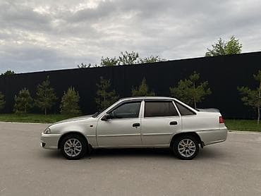 Транспорт: Daewoo Nexia: 2008 г., 1.5 л, Механика, Бензин, Седан — 2