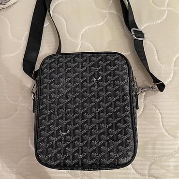 Сумка через плечо Goyard черная В подарок второй узкий шнурок - at lalafo.kg Сумка через плечо Goyard черная В подарок второй узкий шнурок -