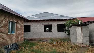 Дома: Продаётся недостроенный одноэтажный дом из газоблока/шлакоблока с — 2