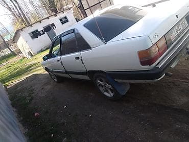 a class: Audi 100: 1986 г., Ручные, Седан — 3