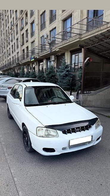 демио 1999: Hyundai Accent: 1999 г., 1.6 л, Механика, Бензин, Седан — 1