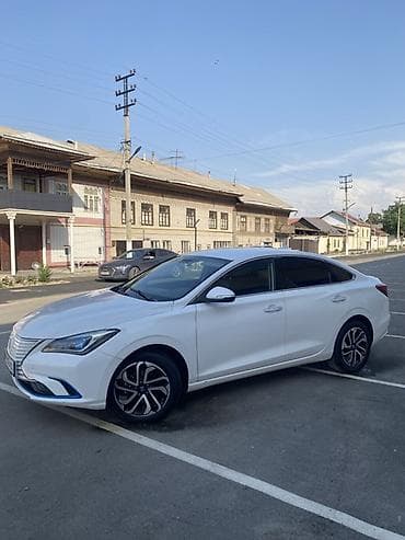 wuling mini ev: Changan Eado: 2019 г., 0.1 л, Робот, Электромобиль, Седан — 2