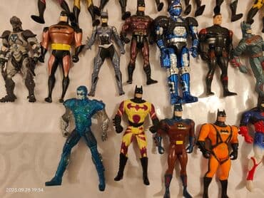eilik robot купить бишкек: Продаю фигурки Бэтменов! Цены Разные — 4