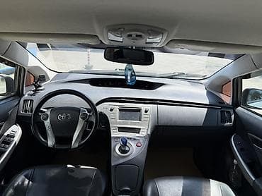 prius: Toyota Prius: 2013 г., 1.8 л, Автомат, Гибрид, Хэтчбэк — 8