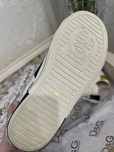 pull beer: Кроссовки, 38.5, 39, Dolce & Gabbana, Новый, цвет - Белый, Самовывоз — 5