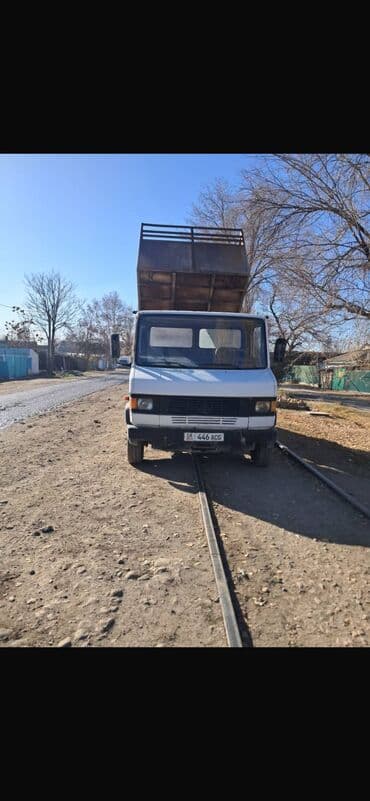 купить зимние шины на матиз: Грузовик, Mercedes-Benz, Стандарт, Б/у — 1