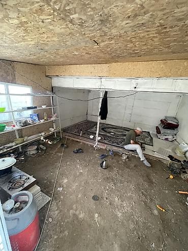 Павильон сатылат 
Размери 5 ке 6 
Адрес Ак Ордо 3 то — 2