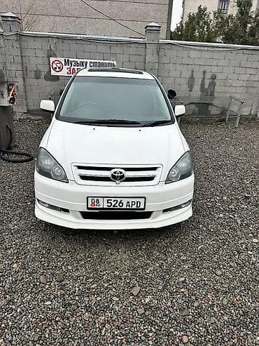 bmw 525 e60: Toyota Ipsum: 2003 г., 2.4 л, Автомат, Бензин, Минивэн — 3
