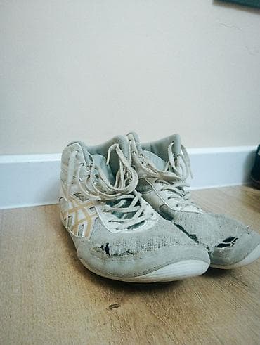 Мужские кроссовки, 38, Asics, Б/у, цвет - Бежевый