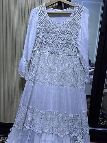 белый платя: Белое бохо-платье с кружевом - Свободный А-силуэт, многослойные — 1