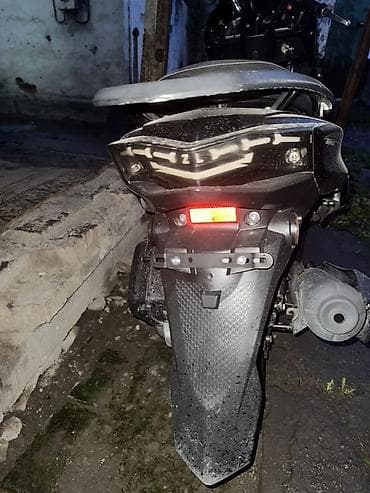 3 sfe: Скутер/мопед Макси 50–125 см³ (бензиновый), черный Описание и — 3