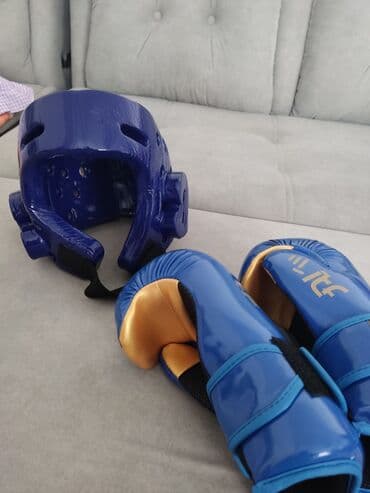 Школьная форма: Комплект, цвет - Белый, Новый — 2