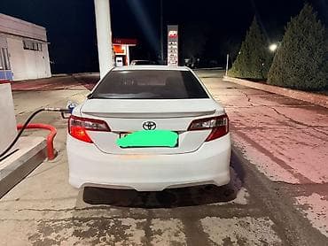 тайота камри 2012: Toyota Camry: 2012 г., Седан — 4
