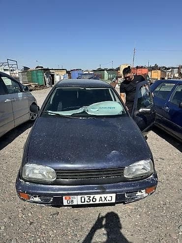 infinity qx: Volkswagen Golf: 1993 г., 1.8 л, Механика, Газ, Хэтчбэк — 8