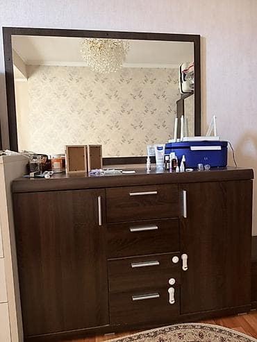 Спальный гарнитур, Б/у, Двуспальная кровать, Шкаф, Комод, Турция, ДСП, цвет - Коричневый