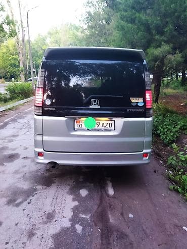 семейный авто: Honda Stepwgn: 2003 г., 2 л, Автомат, Бензин, Минивэн — 10