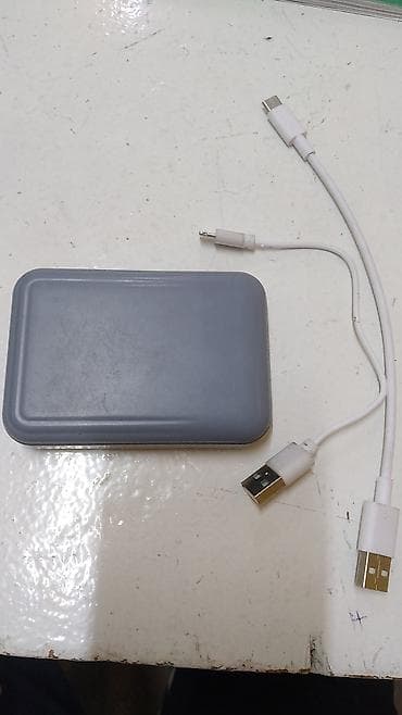 планшет hoco: Портативный аккумулятор10000мач (power bank) компактного форм‑фактора — 1