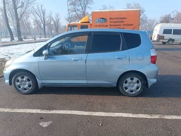 Паркет: Honda Fit: 2005 г., 1.3 л, Вариатор, Бензин, Хетчбек — 1