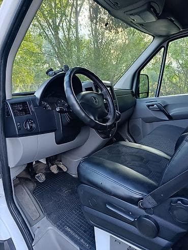 Унаа сатуу: Mercedes-Benz Спринтер: 2009 г., 2.2 л, Кол менен иштөөчү, Дизель, Van — 6
