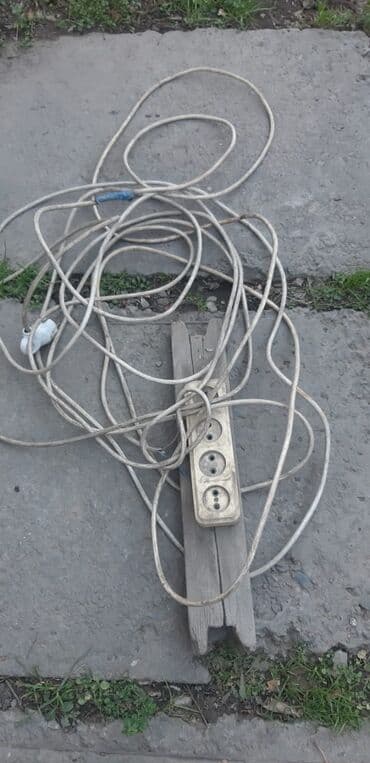 набор инструментов электромонтера: Сборный лот крепежа и мелочёвки для мастерской/гаража. В составе (по — 8