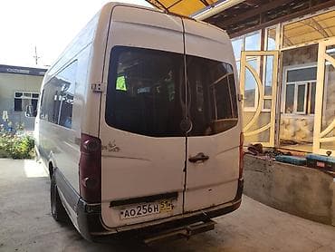 м 20: Volkswagen Crafter: 2011 г., Бус — 3