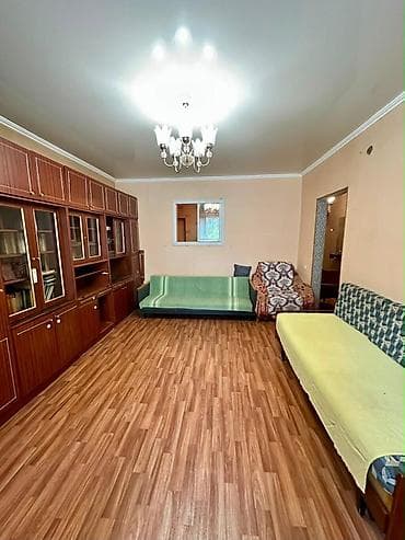кут центр: 2 комнаты, 63 м², Индивидуалка, 2 этаж, Старый ремонт — 2