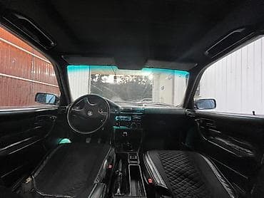 машина с российскими номерами: BMW 5 series: 1991 г., 2 л, Механика, Бензин, Седан — 6