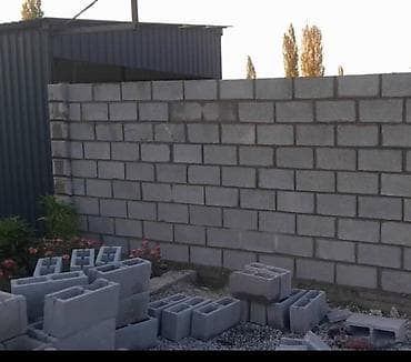 строительство домов из газобетонных блоков под ключ: Кладка пескоблока Бесплатная консультация Больше 6 лет опыта — 1