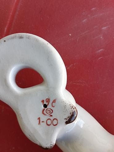 бюст ленина: Фарфоровая статуэтка «Горностаи», Полонное (СССР) Продаю винтажную — 2