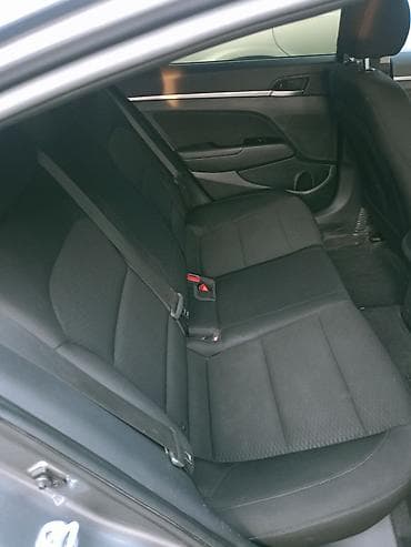 elentra: Hyundai Elantra: 2020 г., 2 л, Автомат, Бензин, Седан — 5