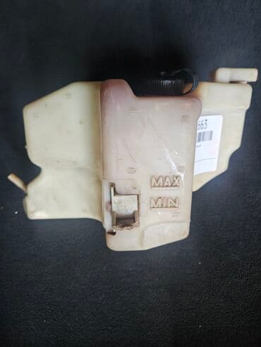 авто кампресор: Бачок Nissan 2005 г., Б/у, Оригинал — 2